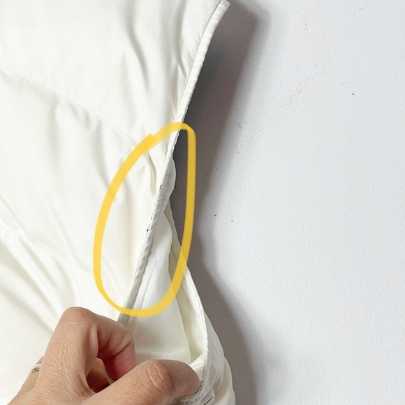 Lands’ End Ivory/Off White Puffer Vest Size Small 6-8 - Picture 6 of 9